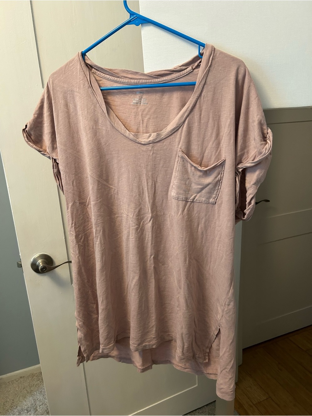 aerie Relaxed Scoop Neck Tee with Pocket — Mauve